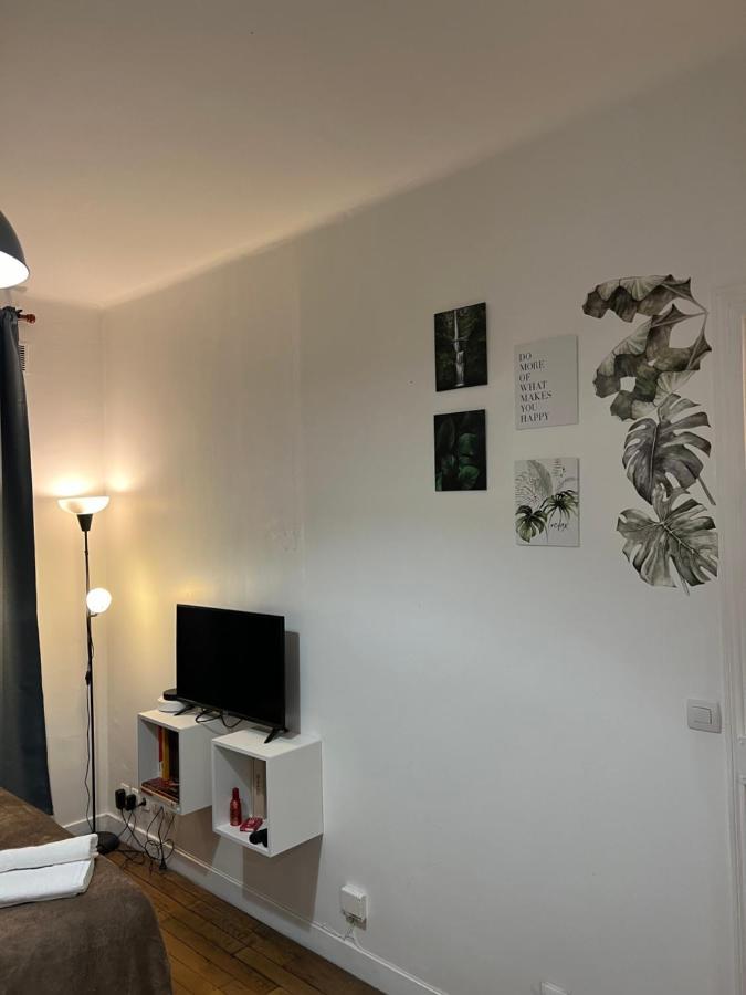 Cosy Studio With Terrace Retreat - Mp52a Parigi